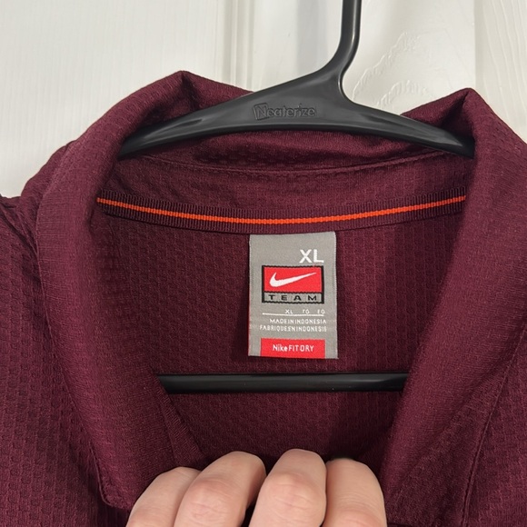 VT Nike polo - Picture 4 of 4